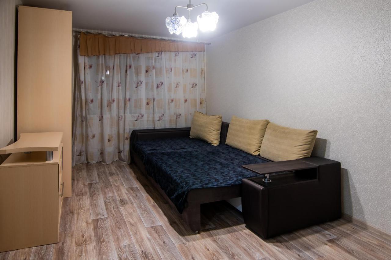 Apartment Street Trostyanetskaya Kyiv Exterior photo